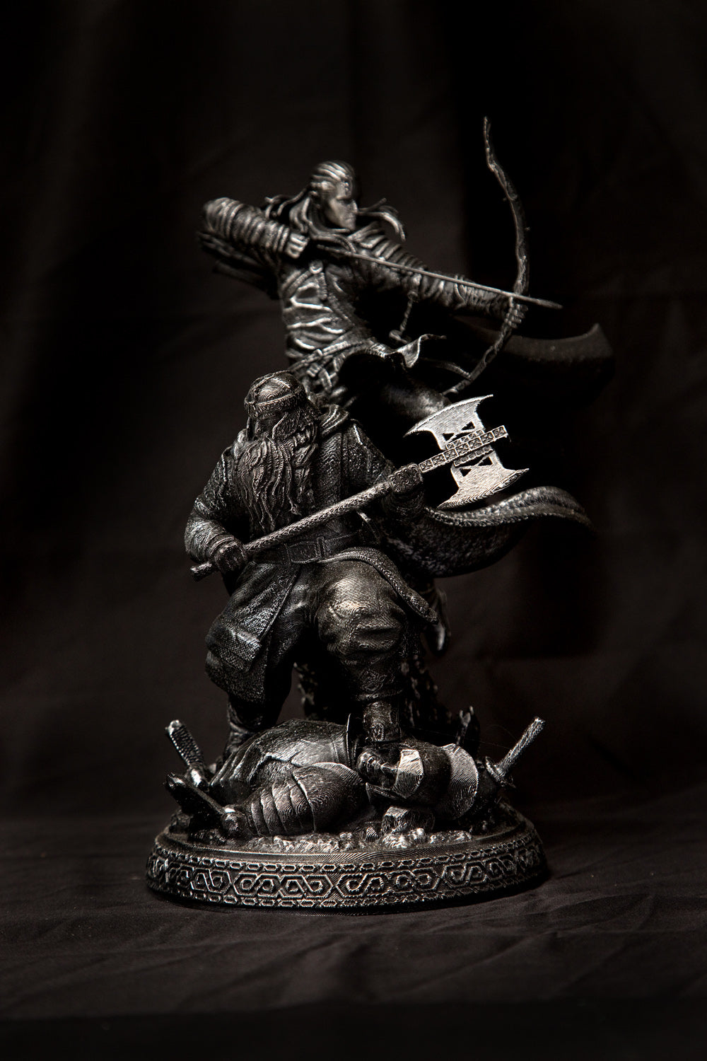 Lord of the Rings Gimli Legolas Statue